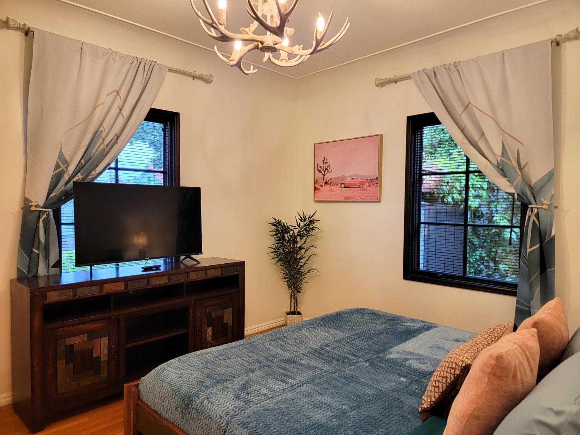 Encanto! Enchanted 3 Bedroom Private Home Near Lacma Los Angeles Eksteriør bilde